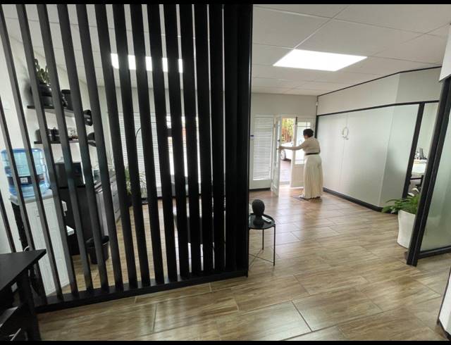 245M² OFFICE TO LET IN MORNINGSIDE
